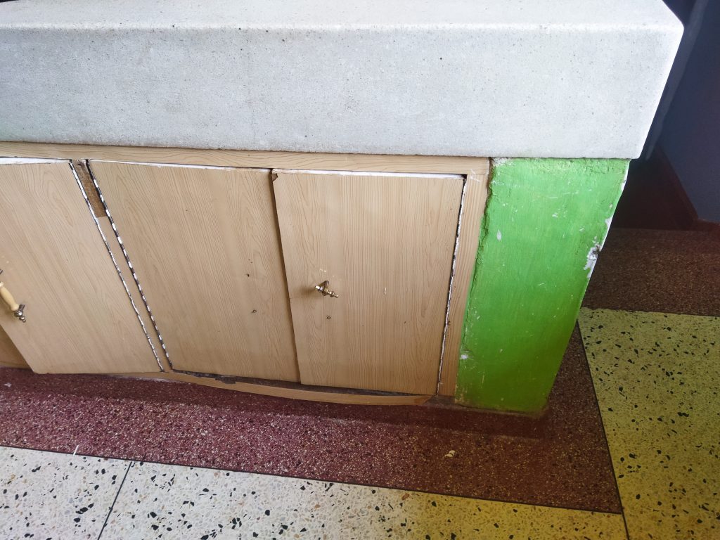 replace your old kitchen cabinets in Nairobi Kenya